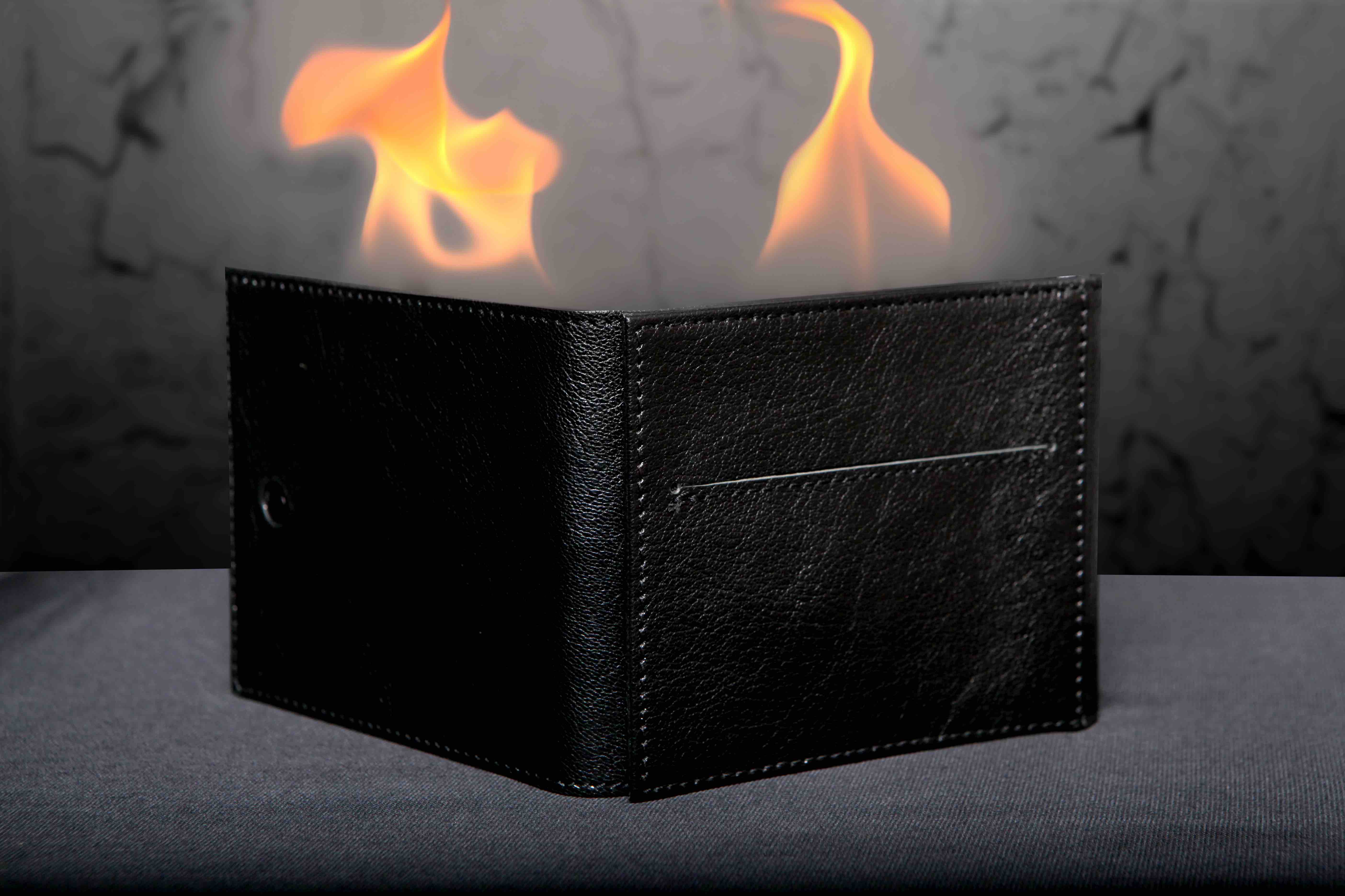 Perfect Fire Wallet Magic shop